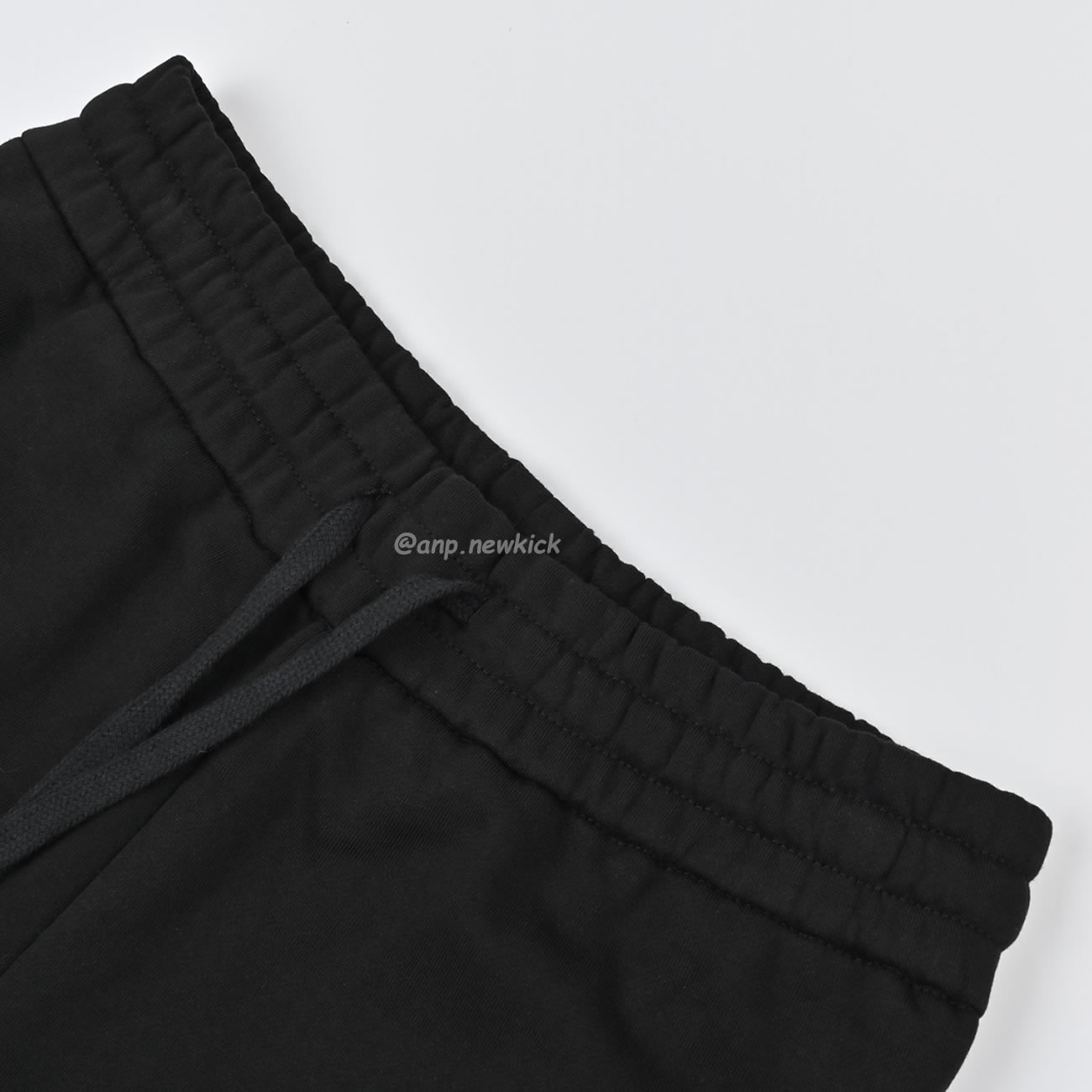 Loewe Pocket Patchwork Patch Logo Embroidered Shorts (4) - newkick.app